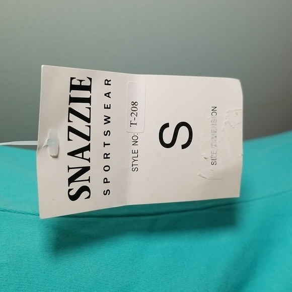 Vintage Snazzie Short Tank Top with Beaded Collar. - Picture 4 of 7